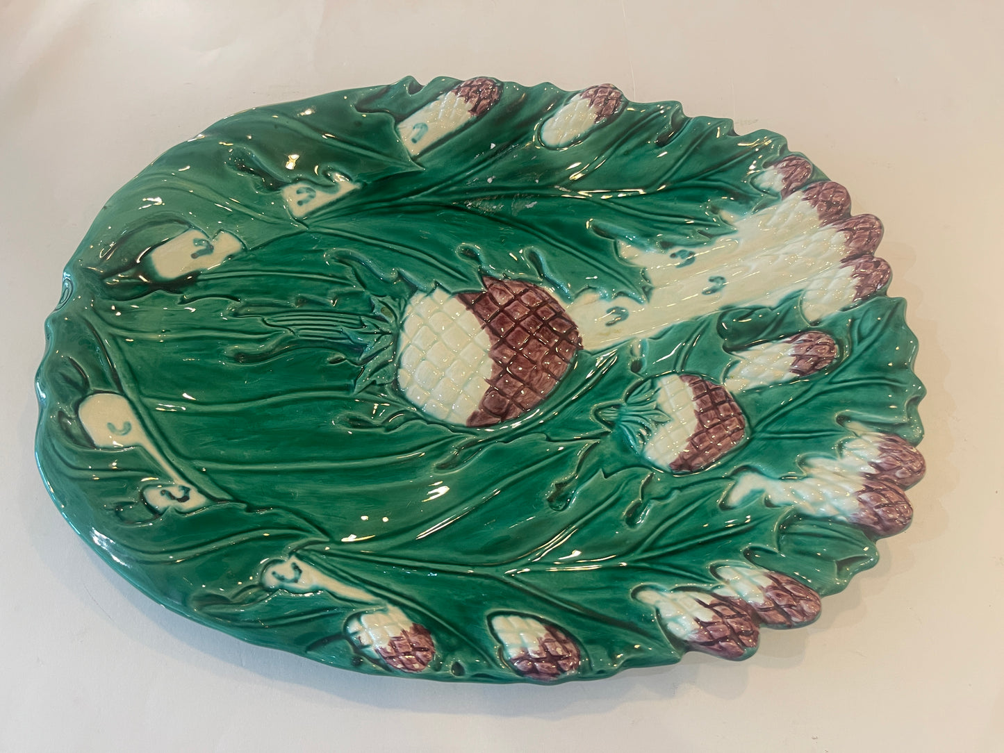 French Majolica Asparagus & Artichoke Barbotine Platter by Bavent, C. 1900