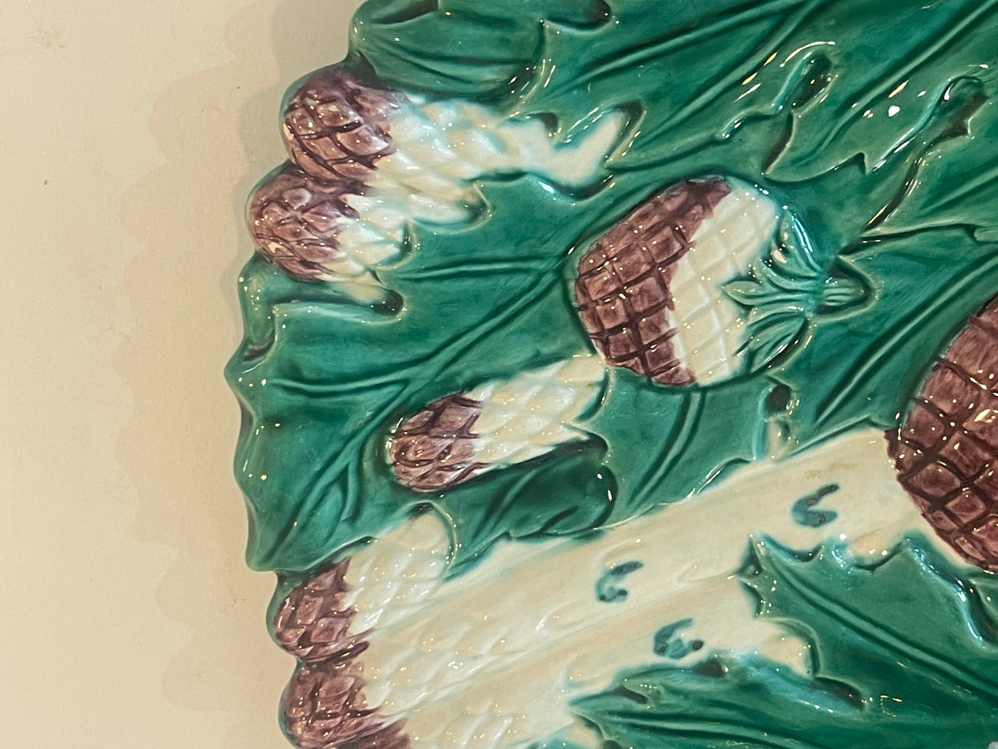 French Majolica Asparagus & Artichoke Barbotine Platter by Bavent, C. 1900