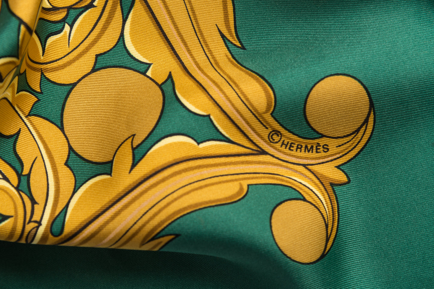 Hermés Silk Scarf Animaux Solaire
