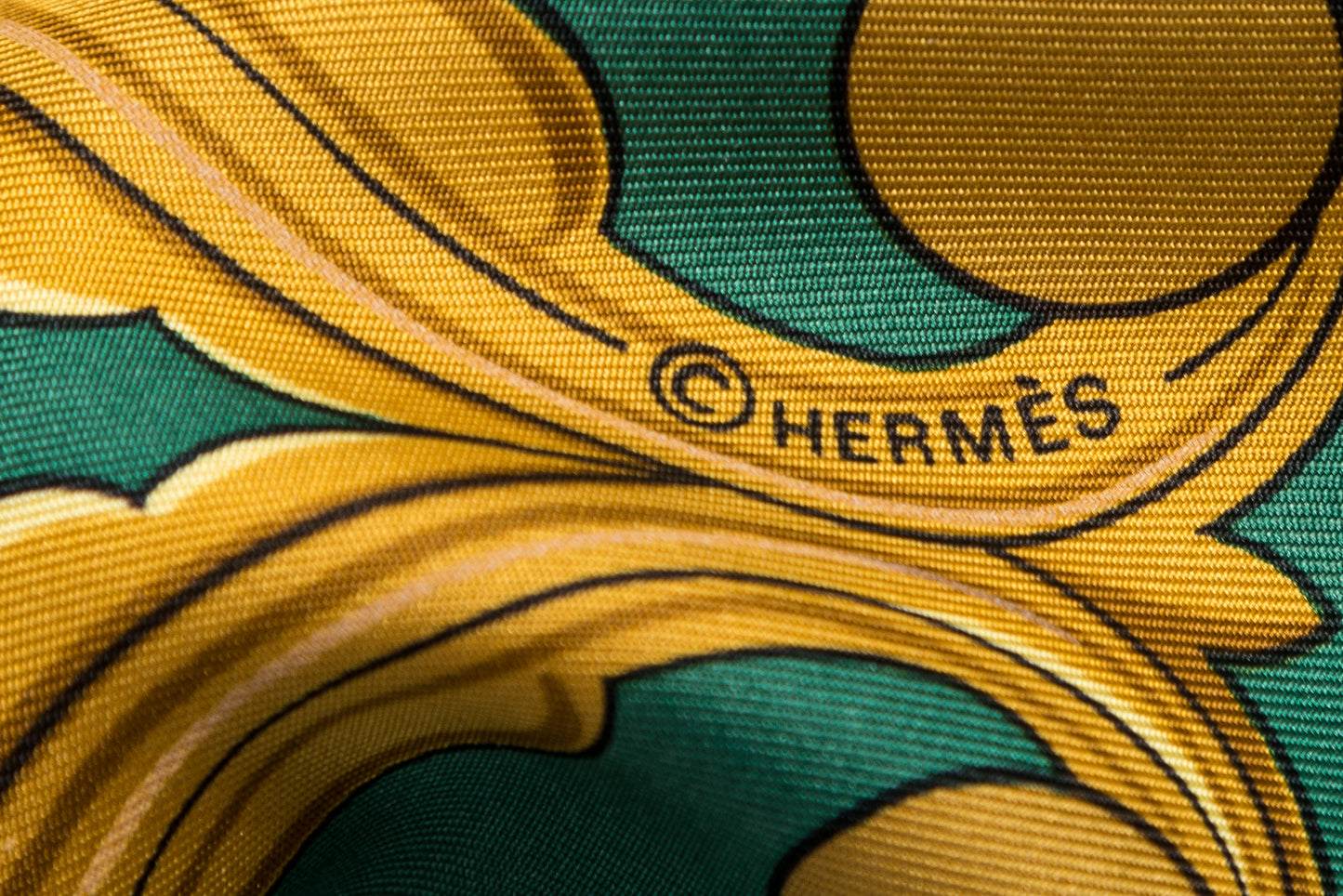 Hermés Silk Scarf Animaux Solaire
