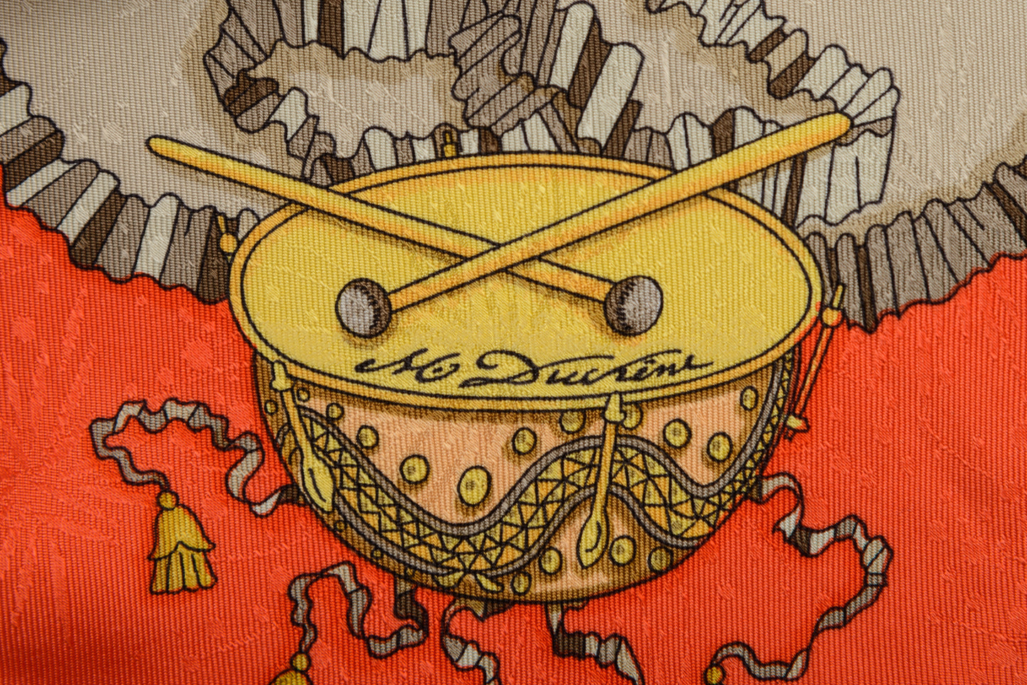 Hermés Silk Scarf Les Fetes Du Roi Solei