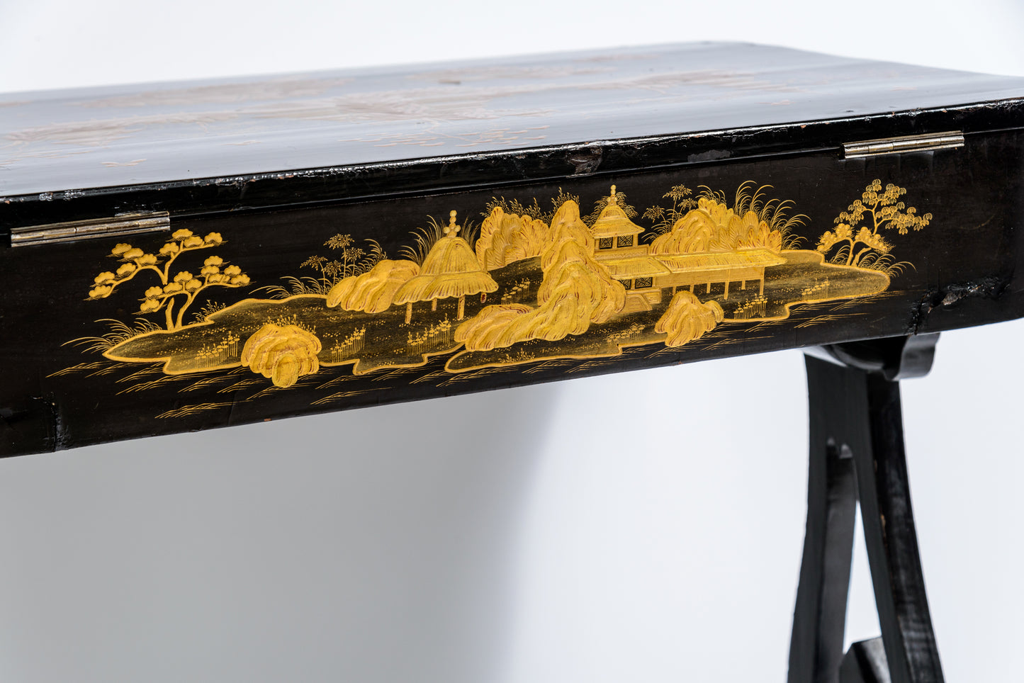 French  19th C. Exceptional  Chinoiserie Lacquer Work Table